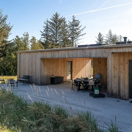 Nico - 1-4km From The Sea By Interhome *